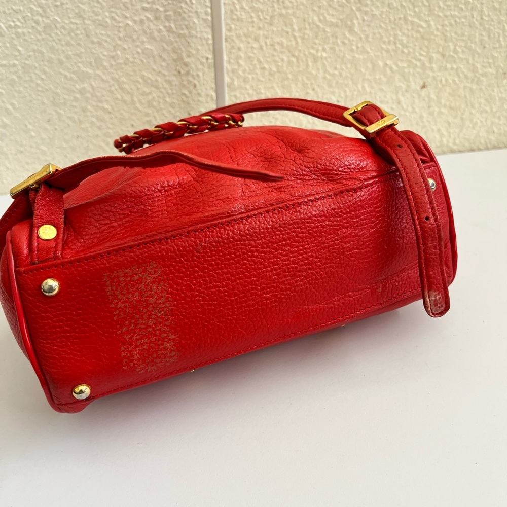 MCM Scarlet Backpack with Gold Details - Picture 5 of 12